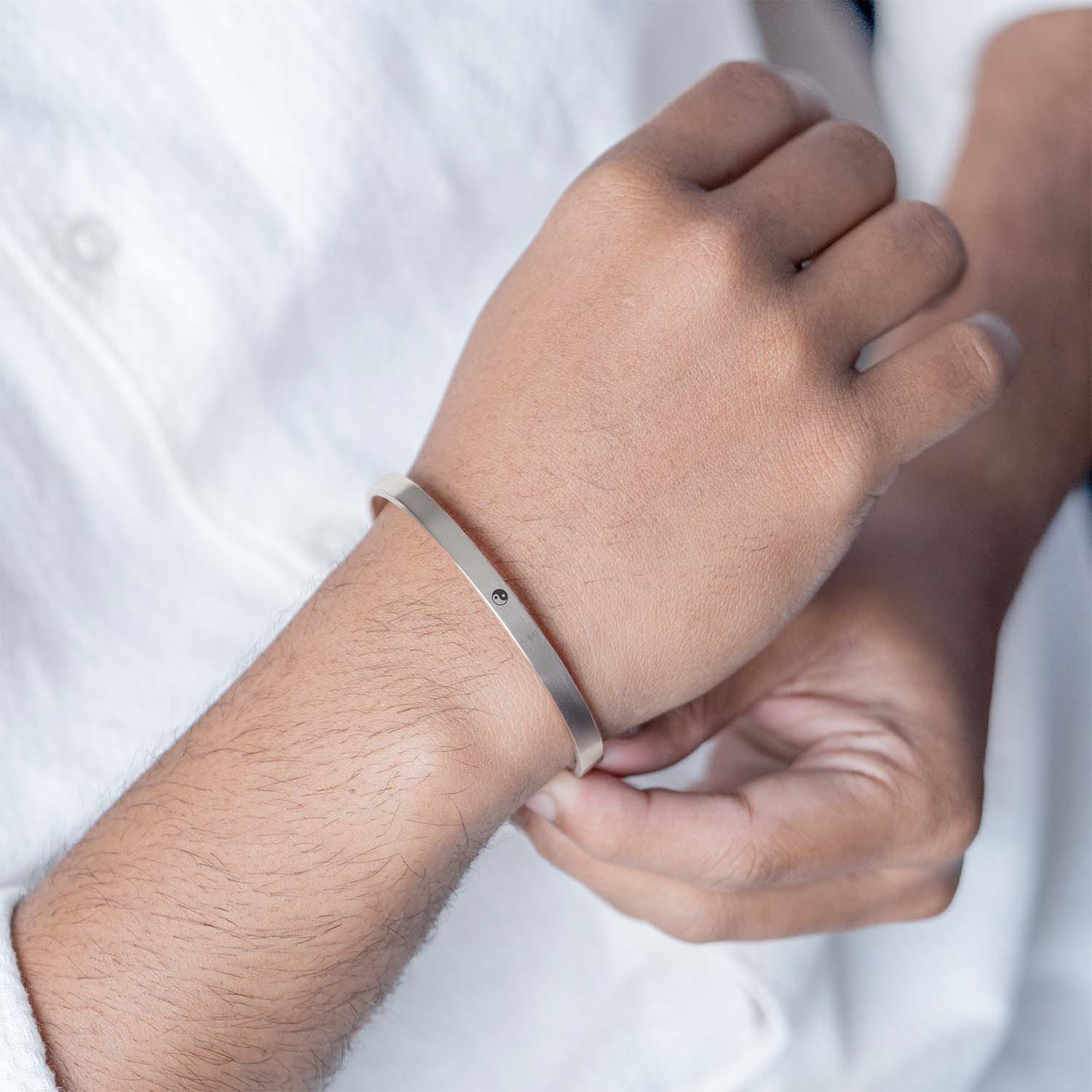 Yin Yang Gloss Cuff Adjustable Bracelet Silver