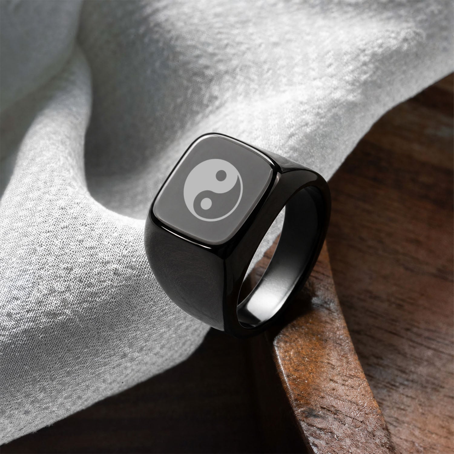 Spiritual Black Hercules Ring Om Yin Yang