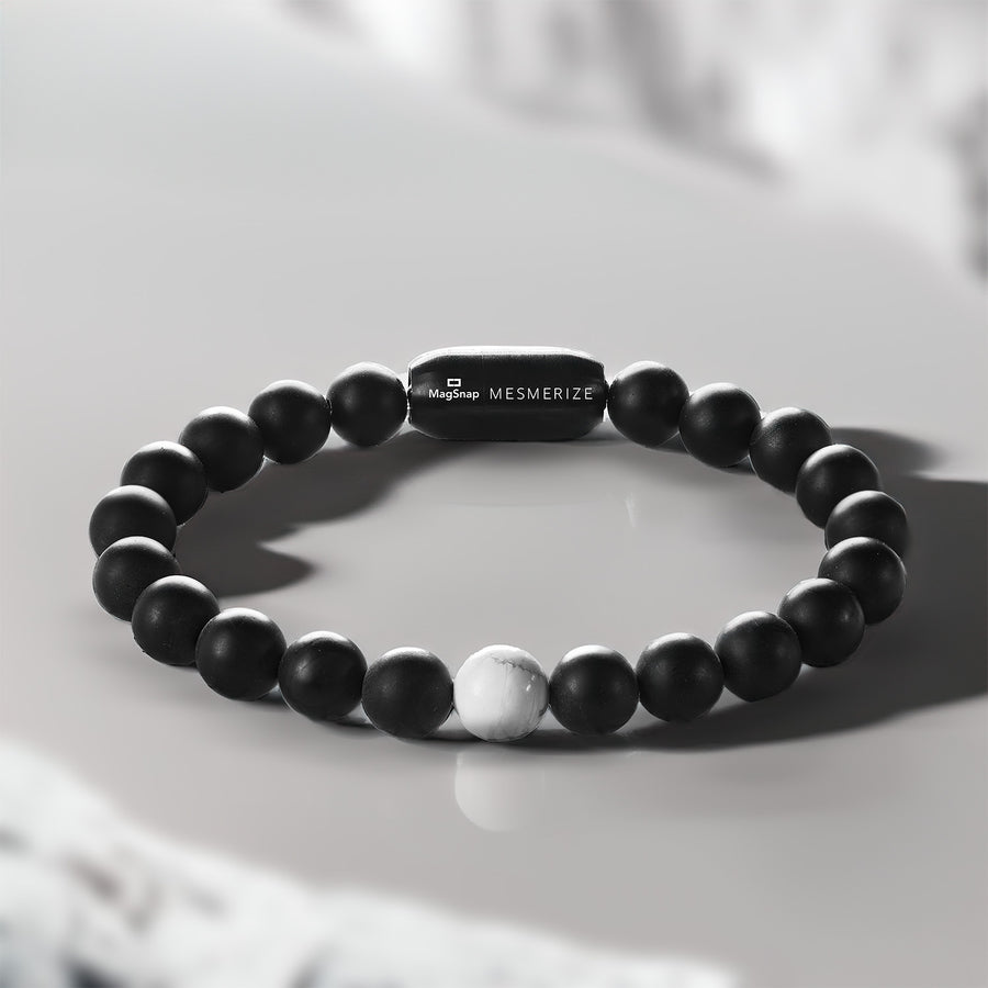 Black Onyx and Howlite Bracelet With MagSnap