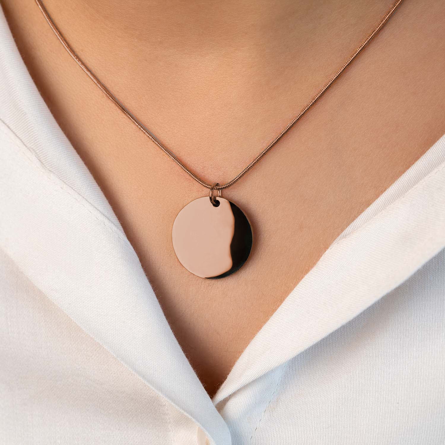 Circle Necklace Rose Gold