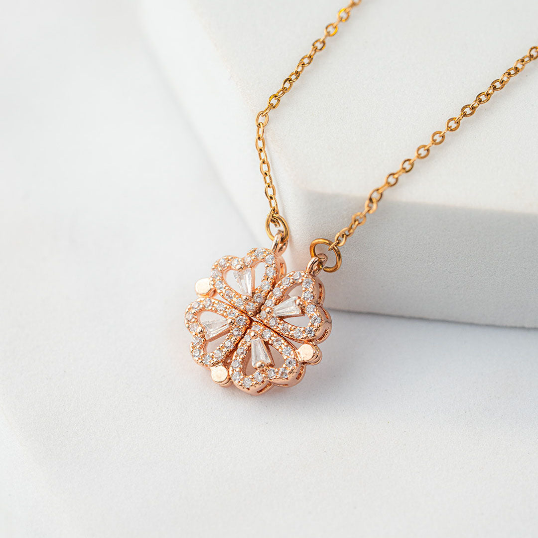 W Premium Jewellery Necklace Clover Magnetic Rose Gold