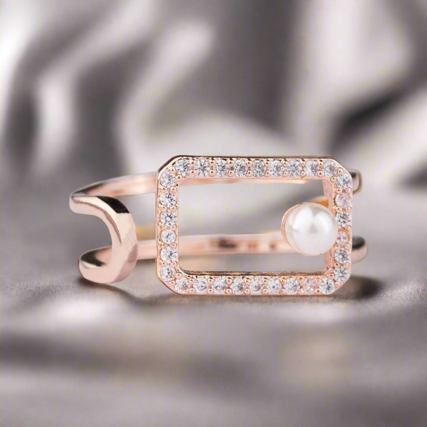 W Premium Jewellery Rose Gold Pearl Diamond Adjustable Ring