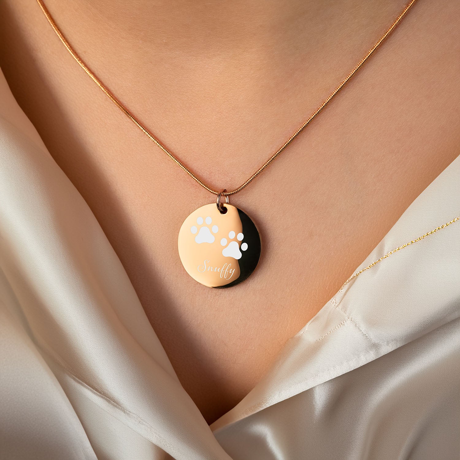 Cat Paw Circle Necklace Rose Gold